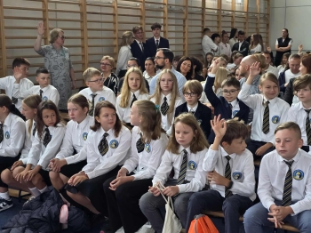 341774ca-3590-40e3-ac2b-10f1945e0d34