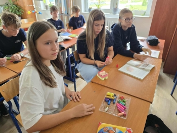 724f54a0-e4ef-4812-b7e4-933bfc1ff9e1