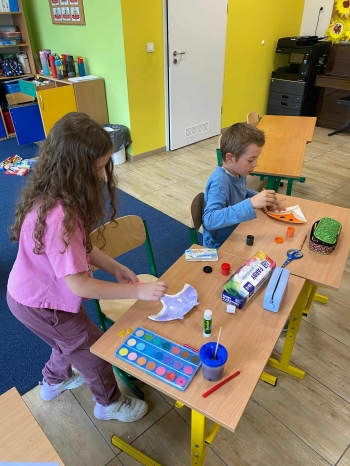 a573f9b4-800a-4e05-bc56-d810edfc559f