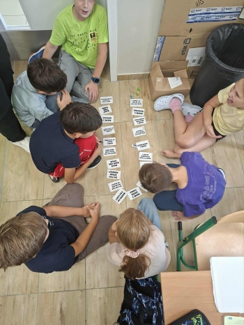 e29a9edd-62dd-495d-9cc9-4456e178e90c