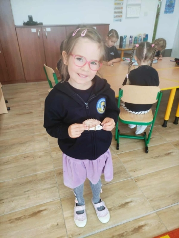 07e76e4b-3707-4864-bf28-a75c07575653