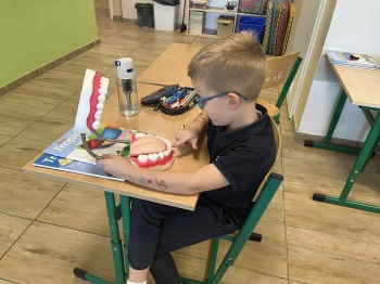 ad865e9f-5ed6-42f3-9f9e-7d9c19fae874