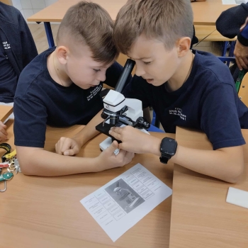 1f570c74-bea9-4987-a0c6-ab61f30f87f4