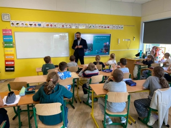 5f09a5f6-9447-4564-96ff-fc2826ba7d89