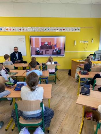 333dbc1b-7800-4906-ac05-543bee616760