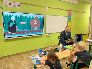 b352b674-0185-4bba-986d-ffb193d54945 (1)