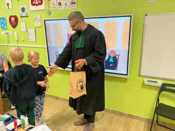 c502a11c-f719-4f51-9302-7a61e45ee6c2 (1)