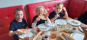 ecb16018-1c83-40b1-928a-c34f25a9d826