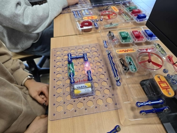 a485d309-c6a3-410a-8f38-f7b86d9092c6