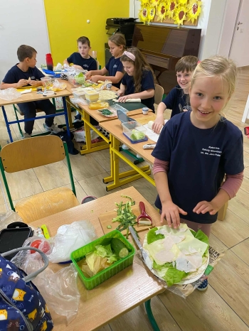 f15433f2-7490-4471-a626-022b0a95ac75