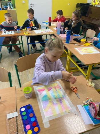 b27f64b0-38a5-49be-9d14-c81e95e6378f