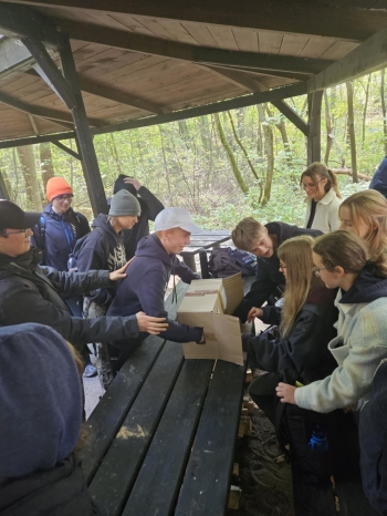 193f3613-86d2-43d5-b806-d98c6b3c5502