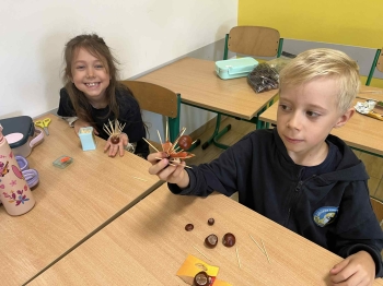 9b7e377b-374f-4cfa-adb2-81c08c1addc9