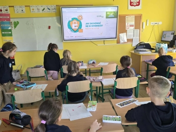 94b6fb2a-c53b-44f2-8cca-563fce193650