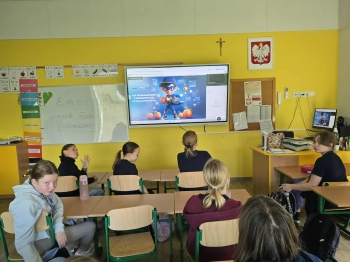 93862c7f-98ff-4f32-93d3-364c6ab1c11d