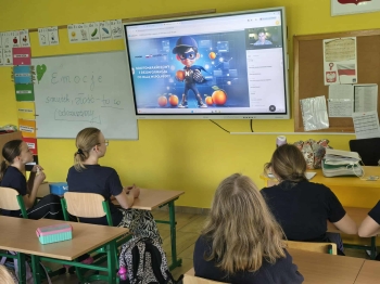 68b7b686-cd8b-4932-8c9f-c62c3e67c632