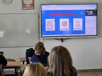 5b1f1574-80c0-4ee4-b8c5-2fe3360e151b