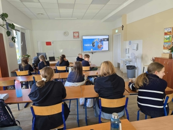 4c777f11-6a74-4663-9a49-d68cc3fc1710