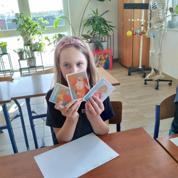 02556914-27b1-4eeb-a0ac-417ed9c5575c