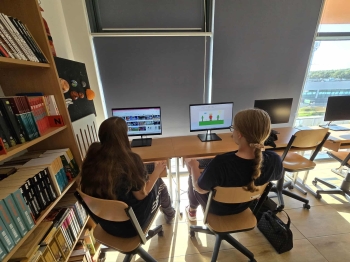 325fd70b-2eda-420a-921b-f23cefa99878