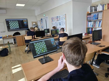 e5e24a82-095c-4347-8719-f106b4e0d76c