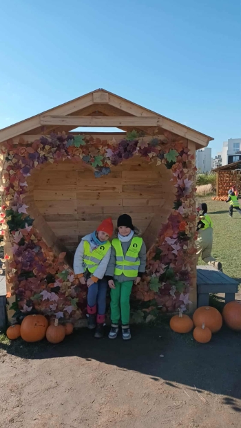 6ef86c34-5d84-4988-98d2-34f1824473fb