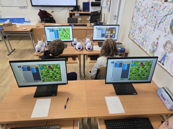 e3579d0f-65b8-4c44-a300-8dcac74147c3