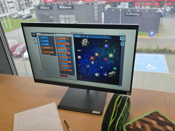 cf4724e8-38fe-4f56-a79d-ebb76a15c17f