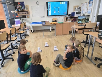 4bf70e30-c576-4fdc-b1d4-dd93d9601580