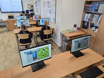 8ee00a18-9b3b-46da-bc23-b80b25a7ef30