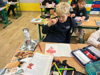 55f97144-a8e4-423c-bfbc-9c18a97d543f