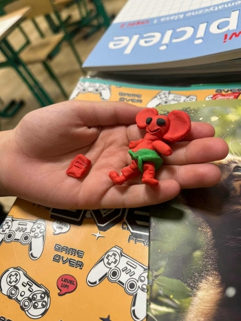 29d2bf8f-6ea1-4321-9981-0377c3db1c94