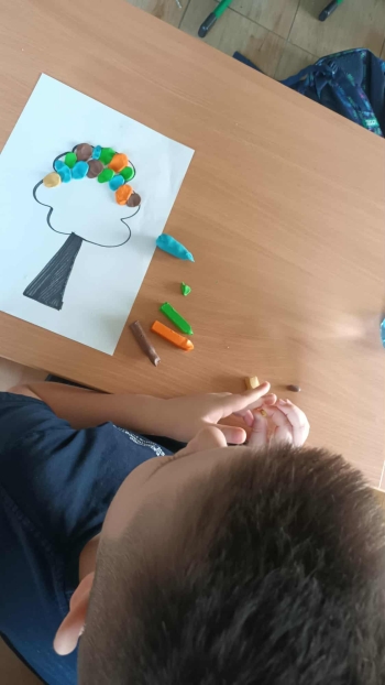 b685caa8-23e3-413f-b49d-e67343172e6a