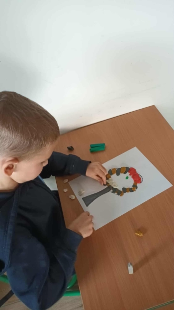 4ad2b04b-1847-406d-b36c-327b2d1a7fe2