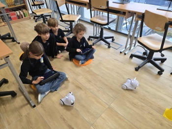 600f7de9-a18c-46ca-ba4c-f1f97fa59e61