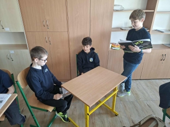 06e46c39-d738-4bc1-b116-e5e5d3c3c862