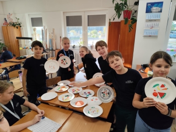 d76bcebd-a408-497b-91d3-eca6e344fcd3