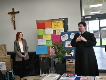 7c7177cb-42f2-4f64-bff6-1c328223d123