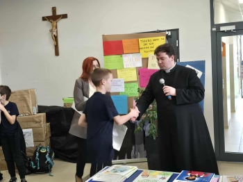 4414dcdb-aa99-4f69-9f29-c52e9a8f6344