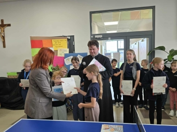 93e7194d-939c-4cfc-a4ee-dbc3ec6ad55c