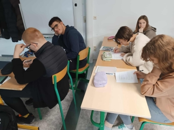 8b7a5936-043d-4f04-ad1c-24f5370e118e