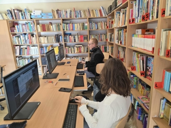 b1d14bf8-87a0-427d-9cac-a384aa495de9