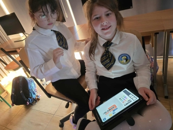 de8ea42f-f45f-477e-b83d-e241cd756c72