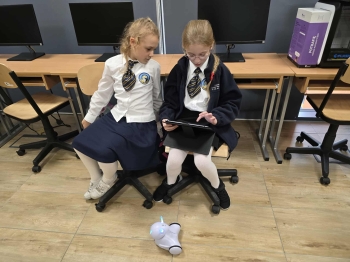 663d9349-071c-42f9-bf0a-4b4fed062ad8