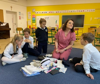 441f18a1-381e-4038-9bd5-8820142e9d9b