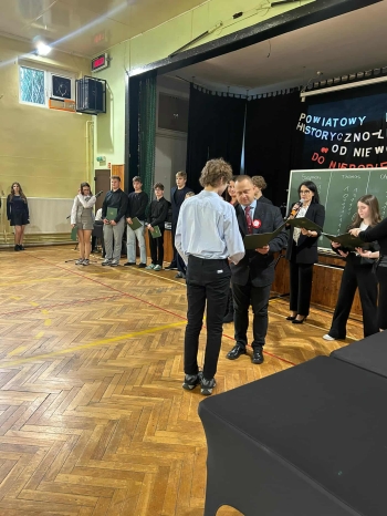 1d8370ac-f59e-44da-9401-5380e5ec5b23