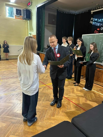 b8038b30-039c-48f1-acaa-dffa702c8913