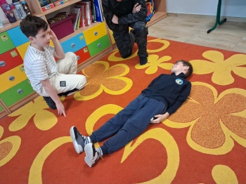 dfbbf693-a9fd-4072-ac88-cf7939f56998