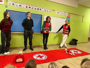 9f3f712a-f742-445e-ae94-6ecd6d72694d