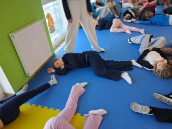 efbf2cb4-54a9-46e1-aadf-8fff95d05ec1